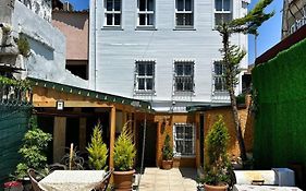 Mihri Hatun Suit Otel